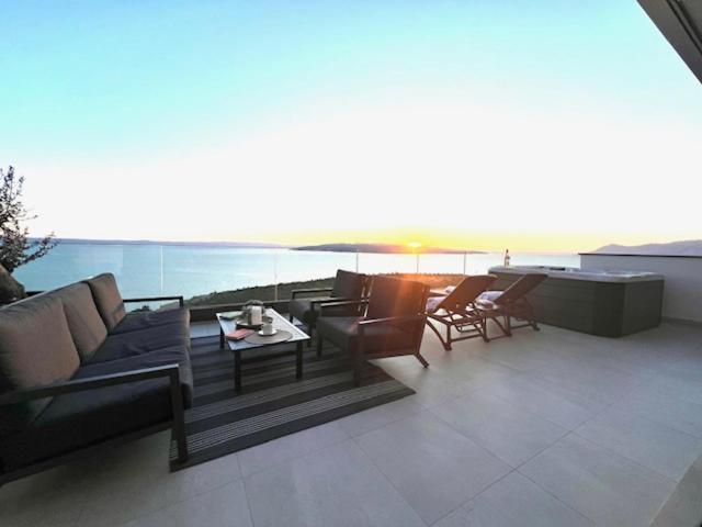 Dinora Exclusive Apartments Makarska Buitenkant foto